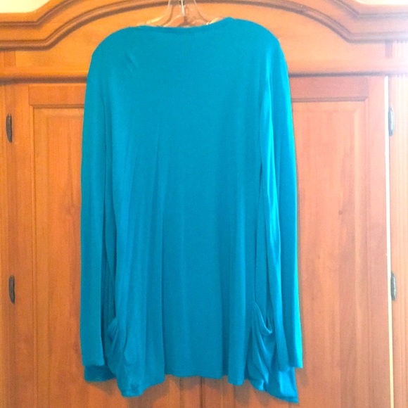 NICE Collection Cardigan. - Picture 2 of 4